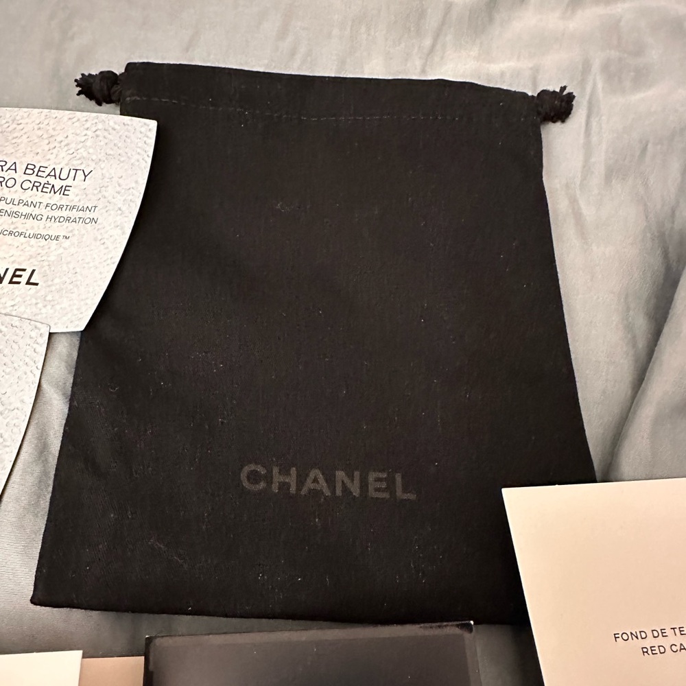 Luxury samples with chanel drawstring pouch